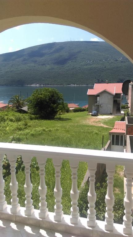 Apartment Ruzica Krstic Herceg Novi Exterior photo